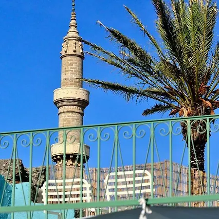 Aria Di Rodi Apartman *