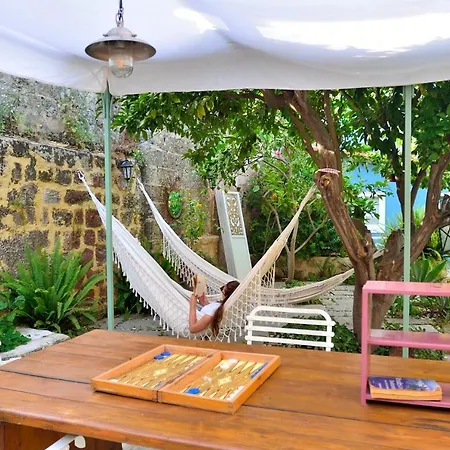 Aria Di Rodi Apartman *